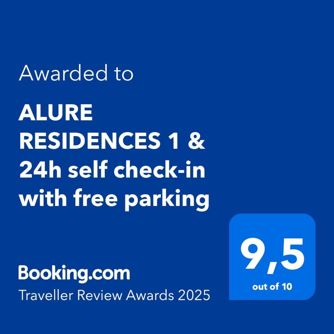 Alure Residences 1 & 24H Self Check-In, Free Parking In Front Of The Apartment Building, New Building, Terrace, Cafe With Breakfast In The Apartment Building, Next To The Aqua Park 반스카비스트리카 외부 사진